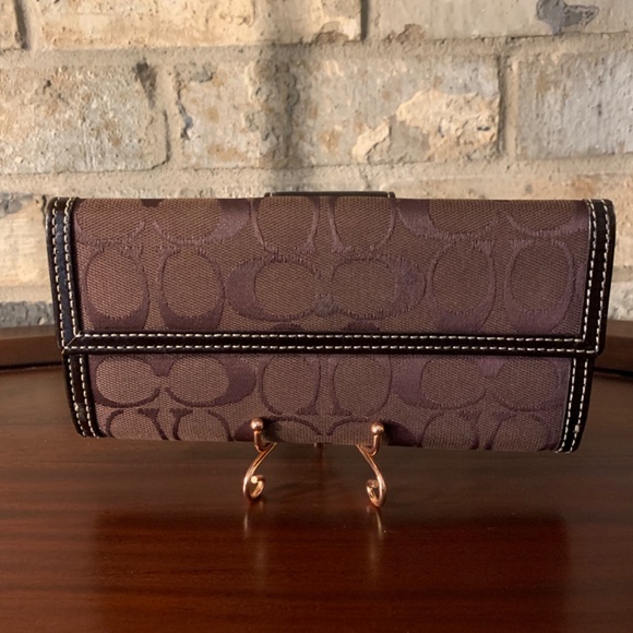 AUTH COACH LONG WALLET - Picture 2 of 16